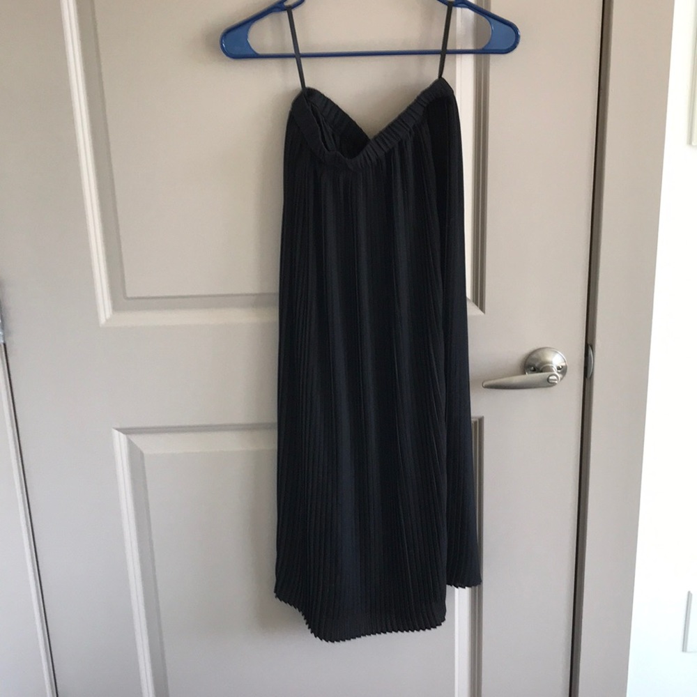 Black XS Midi accordion skirt